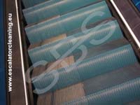 Step by Step Rulltrappsrengöring för industriell rengöring, tvättning av rulltrappor och rullband