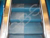 Step by Step Rulltrappsrengöring för industriell rengöring, tvättning av rulltrappor och rullband