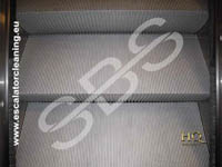 Step by Step Rulltrappsrengöring för industriell rengöring, tvättning av rulltrappor och rullband